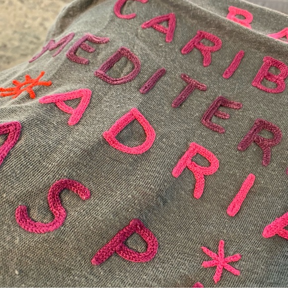 Anthropologie x Chaser Sea Tee Shirt Colorful Embroidered XS Linen Red Vacation - Picture 9 of 10